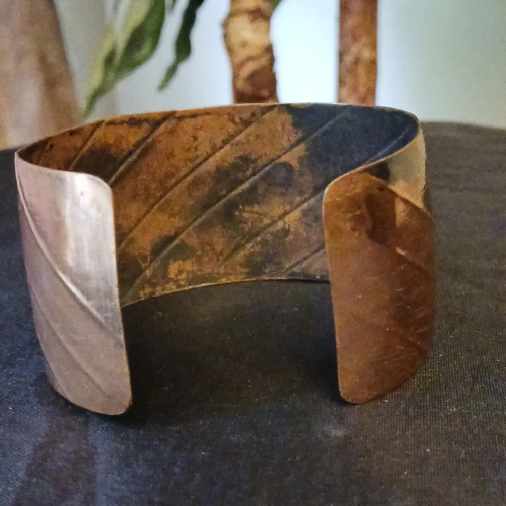 Vintage Copper Wide Bangle Bracelet Boho Statement Cuff Retro Artisan Jewelry - Picture 3 of 3